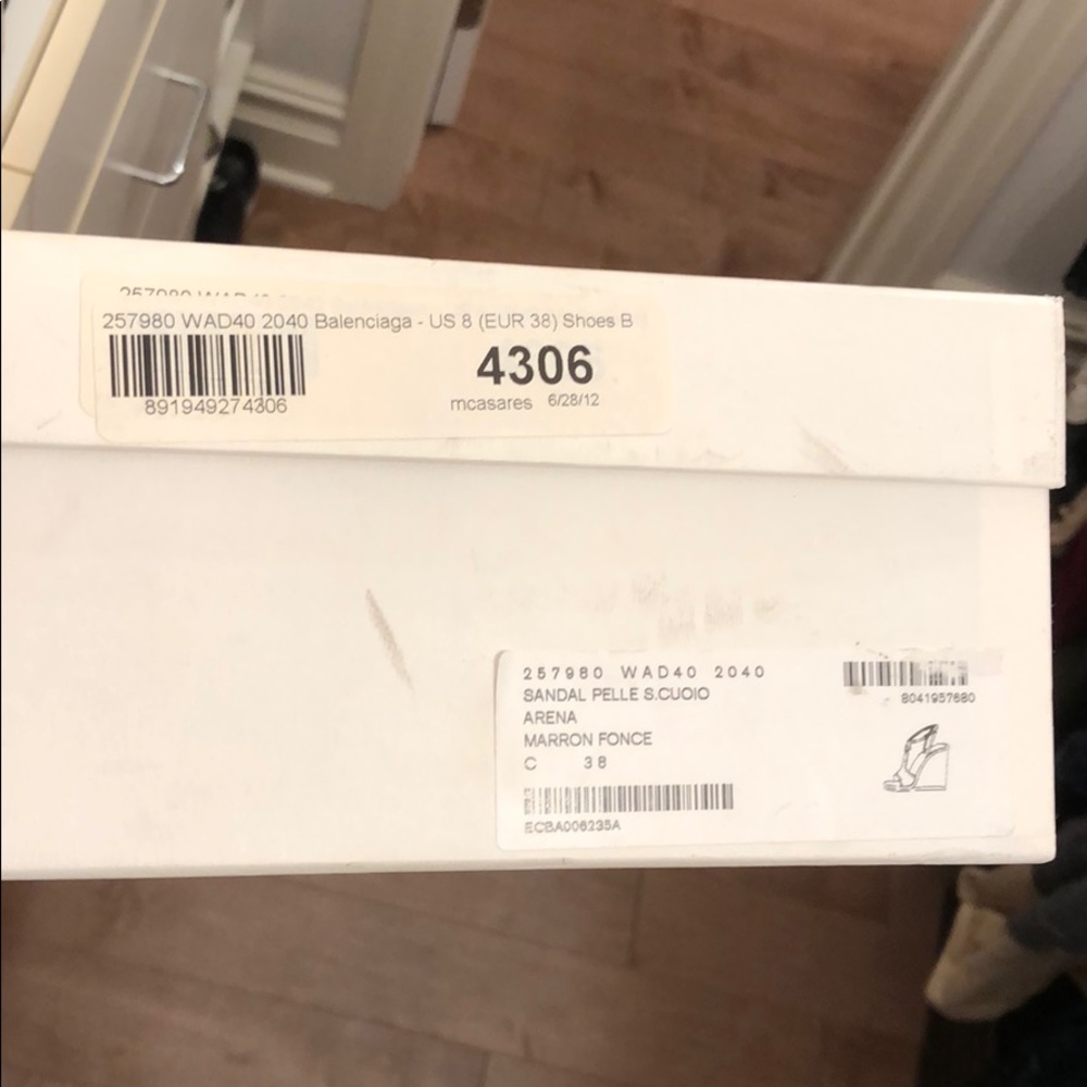 Balenciaga Shoes - Picture 3 of 6